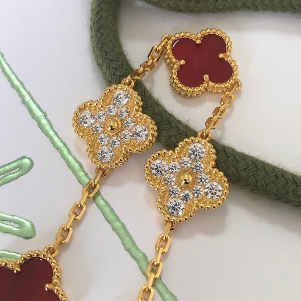 Four Clover Gold and Red Floral Bracelet